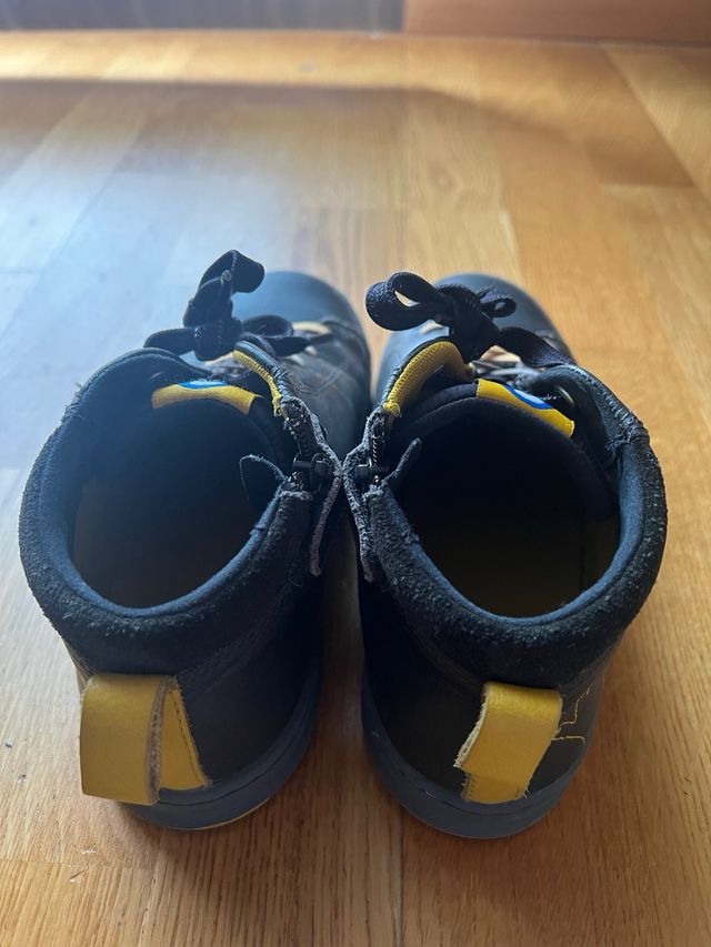 Botas niño Camper número 34