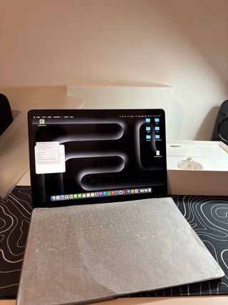 MACBOOK AIR M1 16GB RAM 256GB ALMACENAMIENTO