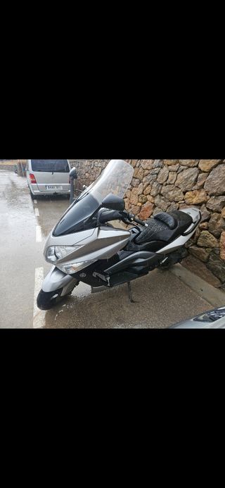 YAMAHA TMAX 500