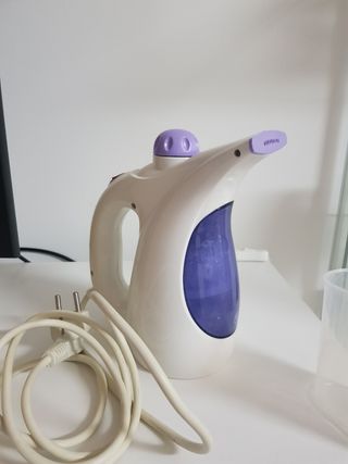 Ferro da stiro, stiratore verticale