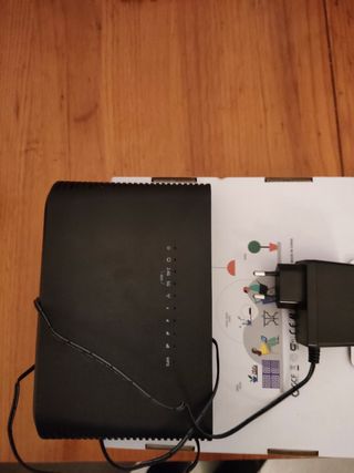 Router 4G Nucom NA-HL553 (LIBRE)