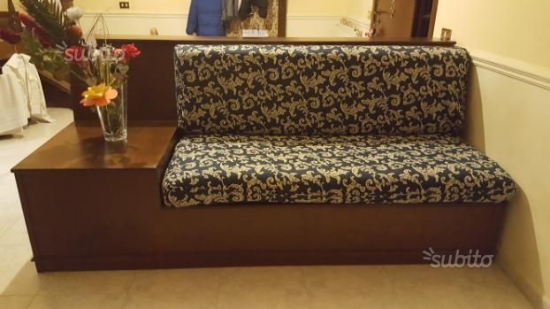 Divano in legno a cassa panca