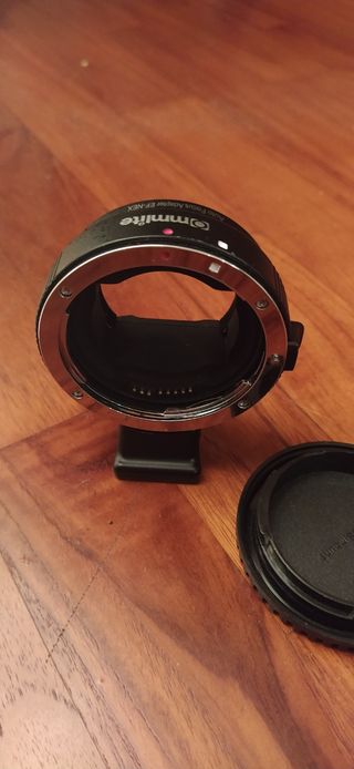 Sigma 105mm solo f2.8, no autofocus, adattatori 