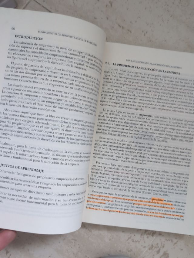 Fundamentos de Administración de Empresas (Tratados y Manuales de Empresa) (Spanish Edition)