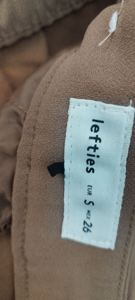 Pantalón mujer, marrón. Lefties. T.s