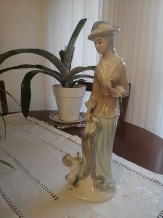 Figura porcelana