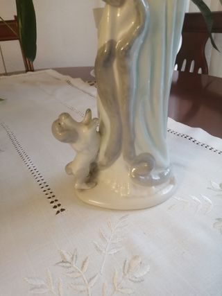 Figura porcelana