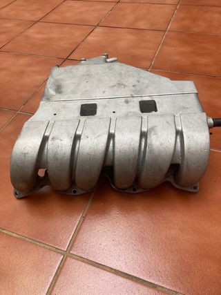 Colector admision Vw Golf mk3 VR6
