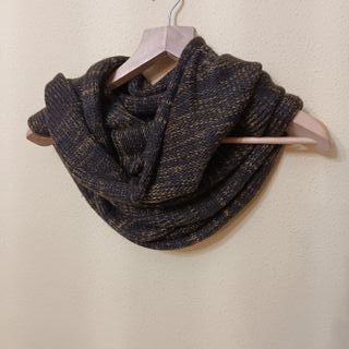 Unisex. Bufanda Twisted. !Solid