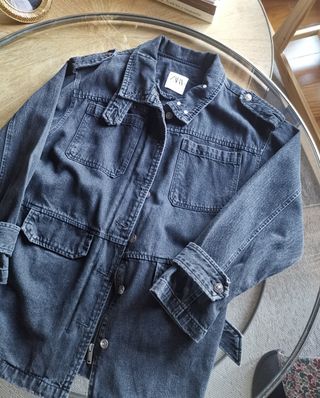 Chaqueta vaquera negra oversize