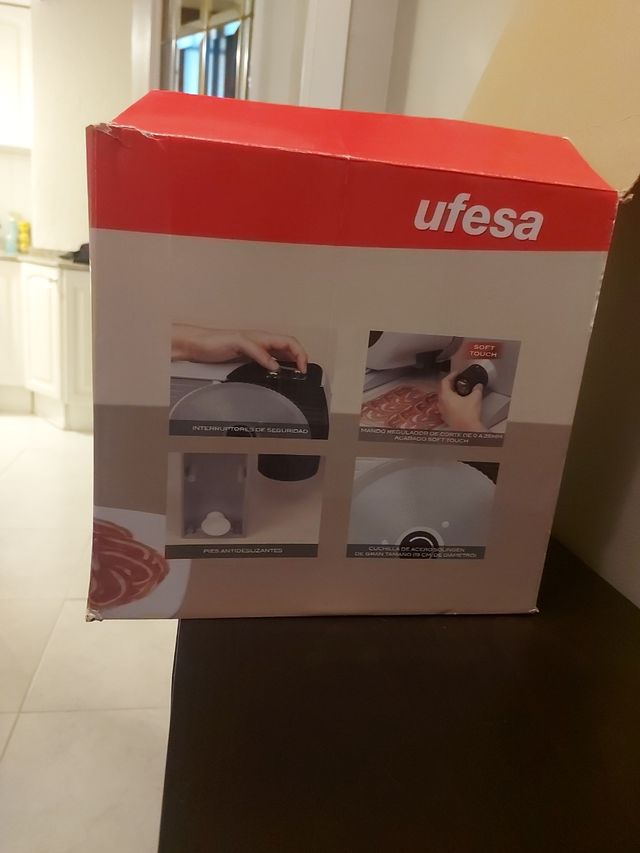 Máquina cortafiambres