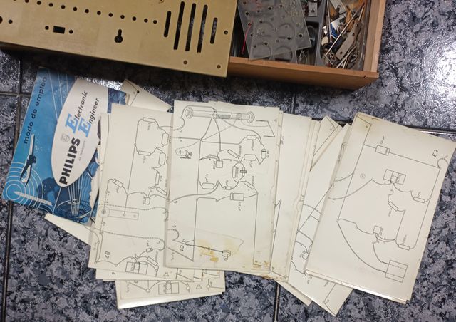 Antiguo Juego philips electronic engineer