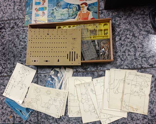Antiguo Juego philips electronic engineer