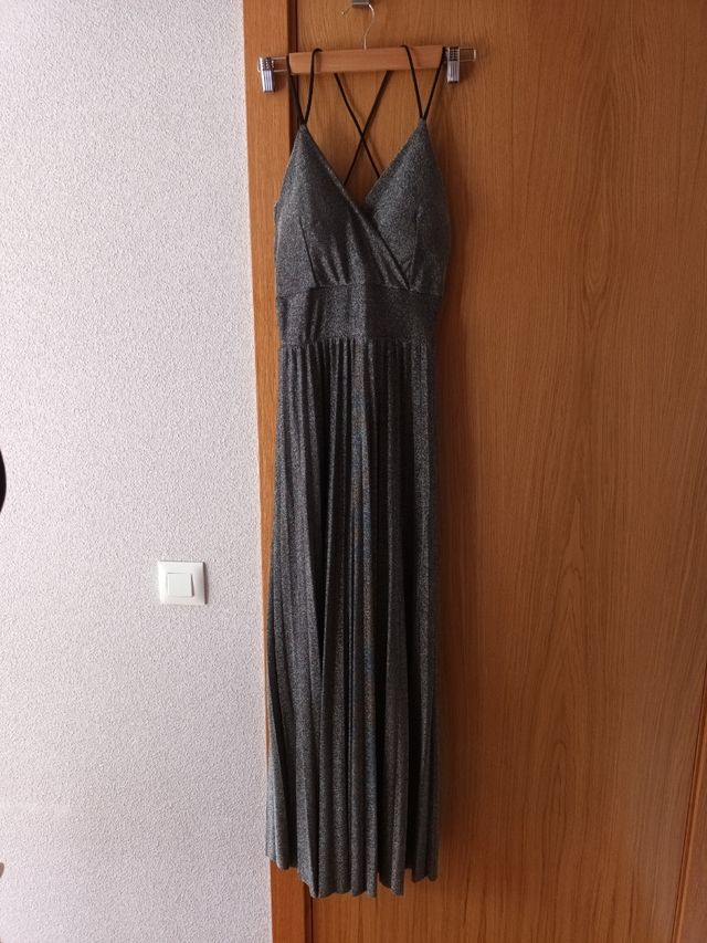 Vestido largo plateado de tirantes T 38