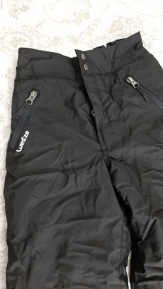 2 pantalones de nieve 8 años y guantes