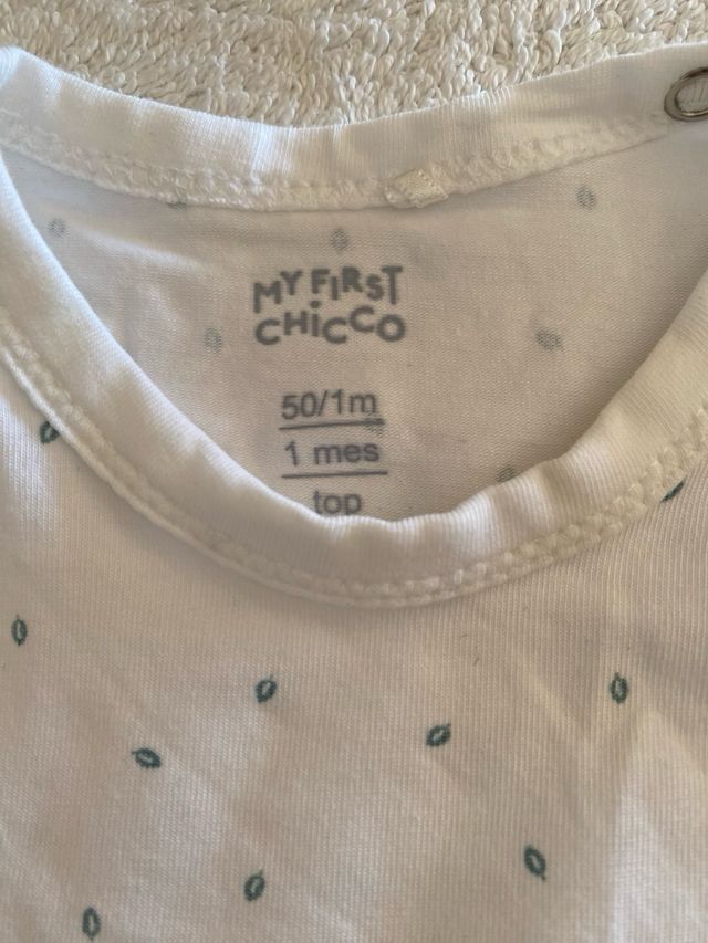 Set neonato 1 mese 5 pezzi Chicco