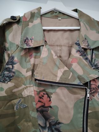 Chaqueta camuflaje mujer