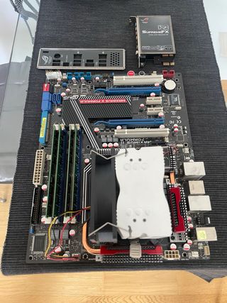 PC placa + cpu + disipador + ram + tarjeta 