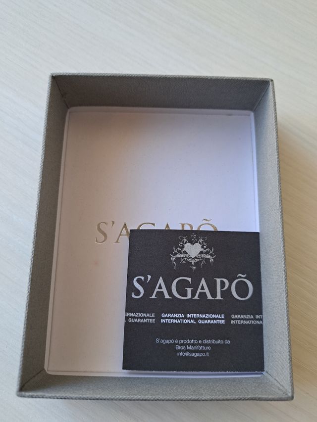 Collana con tre farfalle