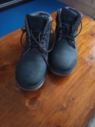 Botas