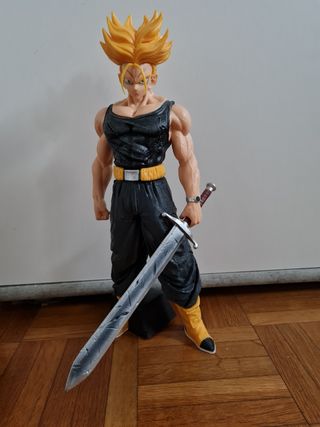 Trunks figure