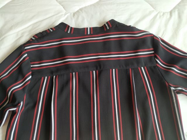 Camisa de mujer. Marca L&M