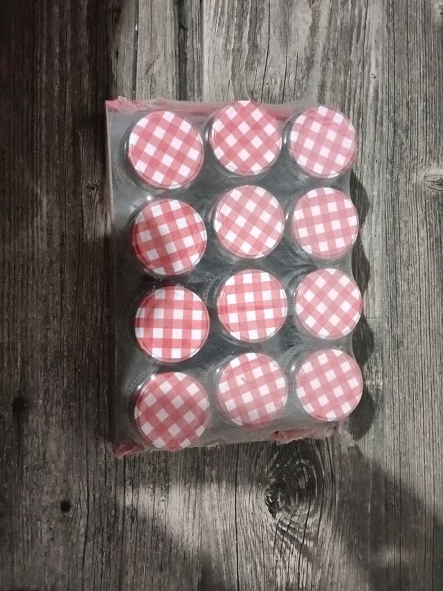 Lote 12 tarros de plástico 