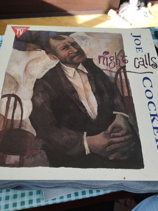 LP simple.  Buen rock