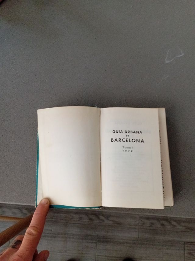 Guia antigua de Barcelona 1972