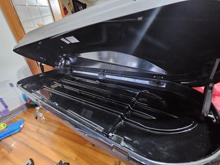 Cofre de coche marca thule