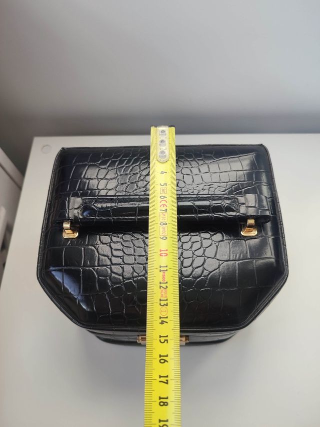 Joyero pequeño polipiel negra