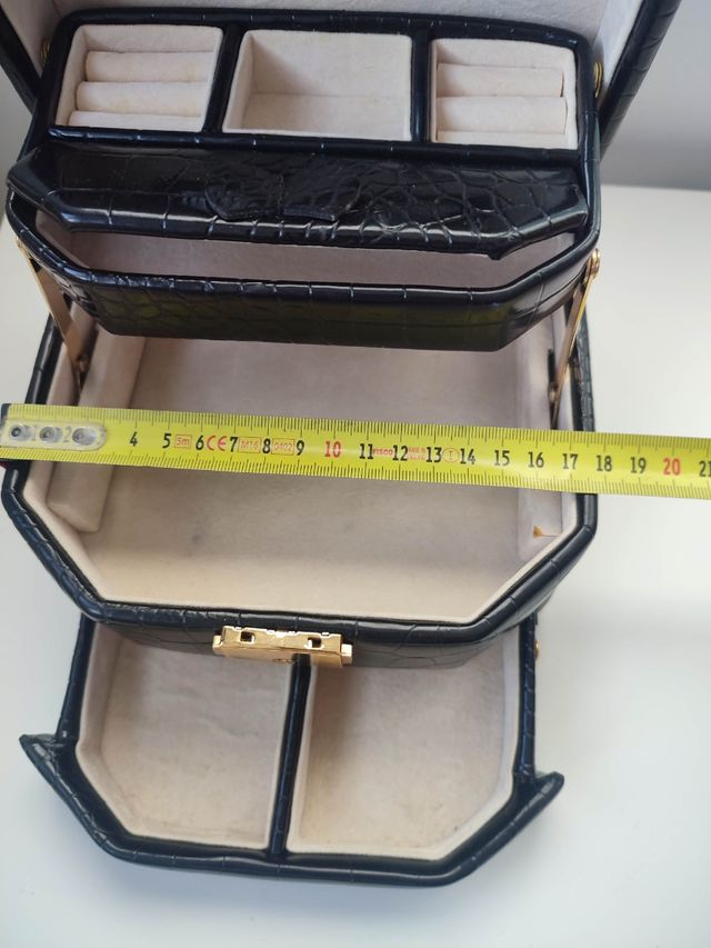 Joyero pequeño polipiel negra