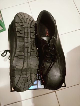 Zapatos seguridad EPI Numero 45