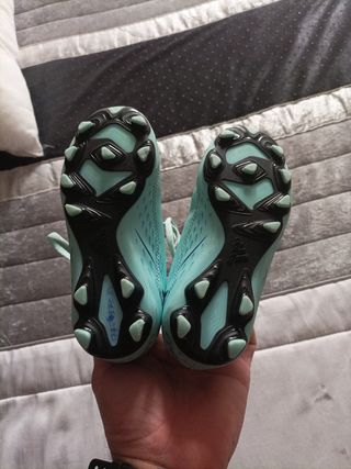 Botas de fútbol niño