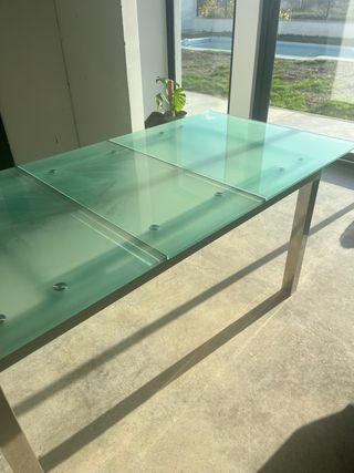 Mesa vidrio templado extensible