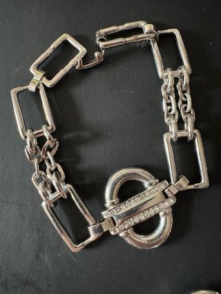 Tre braccialetti