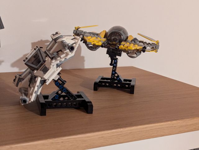 Peana compatible con legos