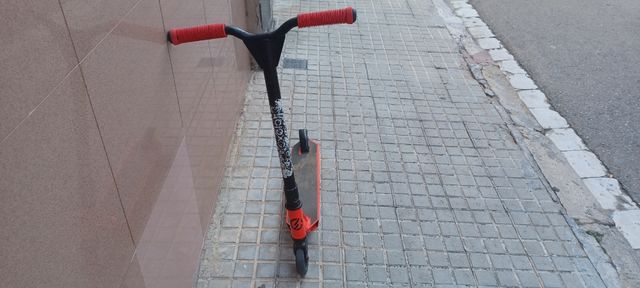 Patinete freestyle Oxelo rojo