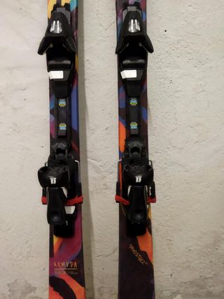 Juego 6 Sillas Comedor Rojas y Madera Wengue