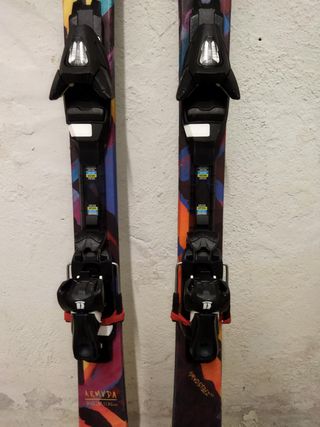 Juego 6 Sillas Comedor Rojas y Madera Wengue