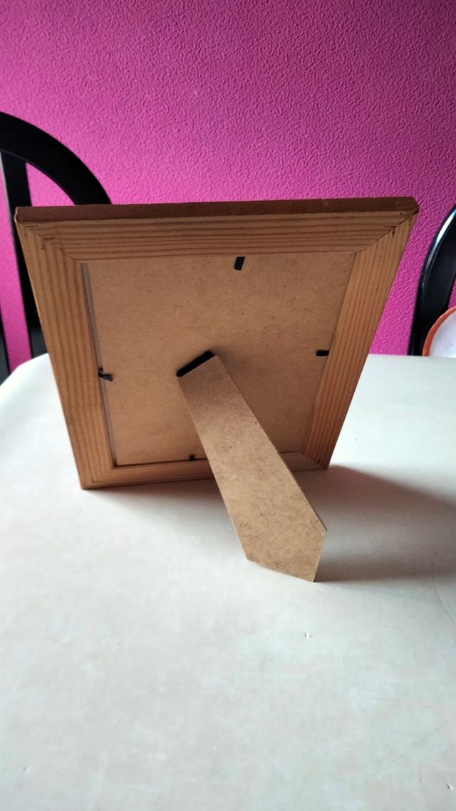 MOLDURA FOTOGRÁFICA EM MADEIRA 13X18