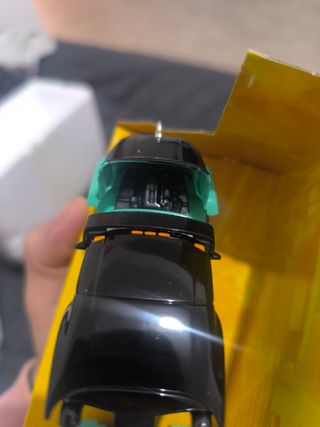 Cabeza tractora Mack a escala 1/64