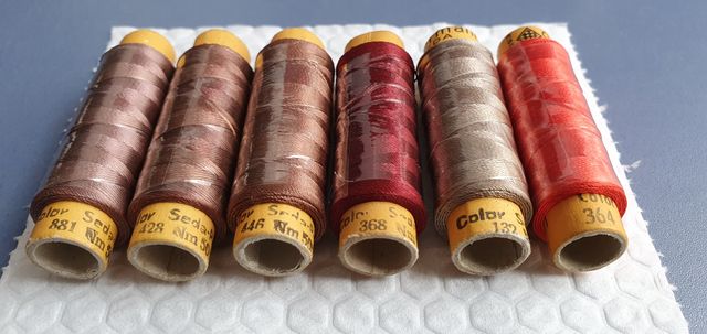 Colección Seda, Pero Gutermann 18 bobinas.