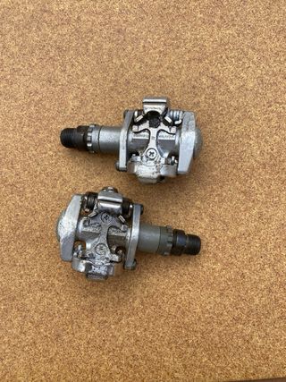 Pedales automaticos Shimano
