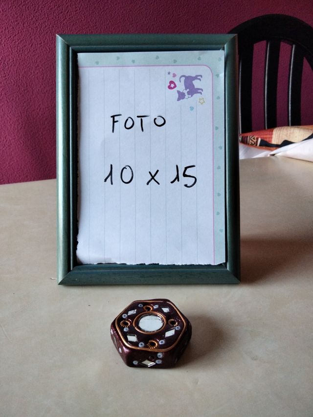 MOLDURA FOTOGRÁFICA 10X15 EM MADEIRA COLORIDA