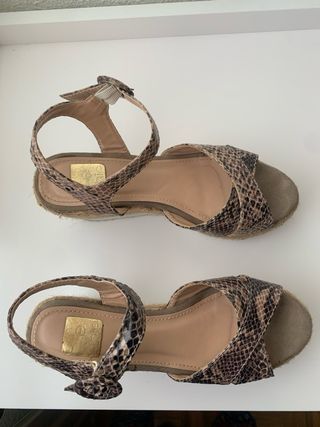 Sandalias animal print T.38