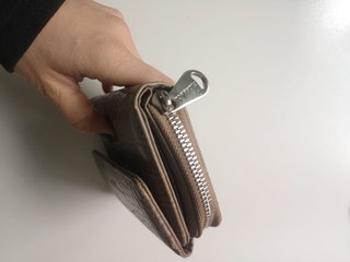 Cartera piel de mujer beige