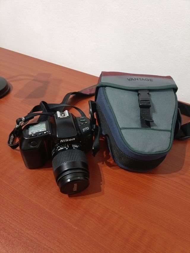 Cámara antigua Nikon