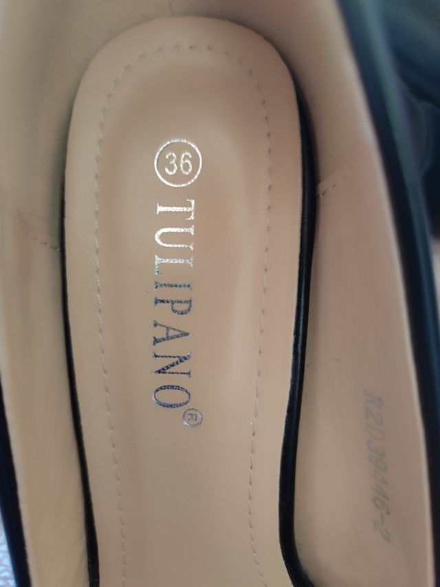 Zapatos Tulipano Negros