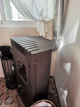 Chimenea de leña y pellets